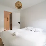 Charmante Maison Proche Centre-ville Βίλα
