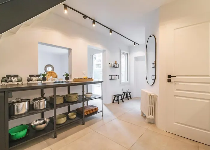 Charmante Maison Proche Centre-ville Villa